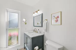 2647 E Cholla St, Phoenix, AZ 85028 - Photo 32