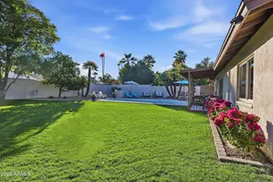 2647 E Cholla St, Phoenix, AZ 85028 - Photo 38