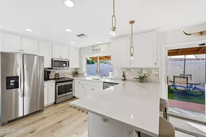 2647 E Cholla Street, Phoenix, AZ 85028 - Photo 12