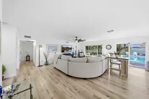 2647 E Cholla St, Phoenix, AZ 85028 - Photo 10