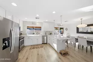 2647 E Cholla St, Phoenix, AZ 85028 - Photo 12