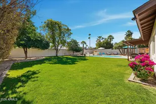 2647 E Cholla St, Phoenix, AZ 85028 - Photo 38