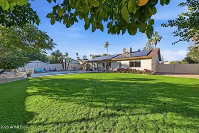 2647 E Cholla Street, Phoenix, AZ 85028 - Photo 40