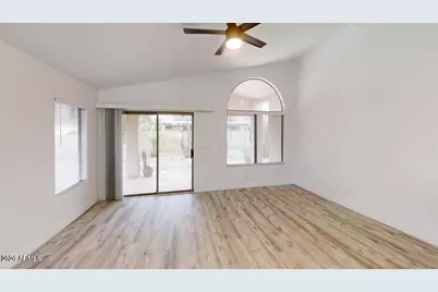 4445 E Meadow Drive, Phoenix, AZ 85032 - Photo 10