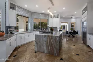 9030 N 48th Pl, Paradise Valley, AZ 85253 - Photo 6