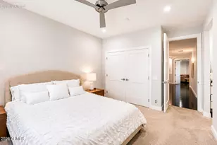 9030 N 48th Pl, Paradise Valley, AZ 85253 - Photo 32