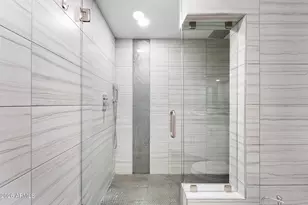 9030 N 48th Pl, Paradise Valley, AZ 85253 - Photo 46