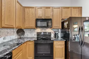 9513 E Knoll Cir, Mesa, AZ 85207 - Photo 16