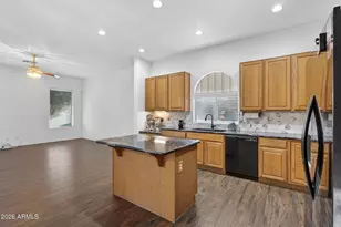 9513 E Knoll Cir, Mesa, AZ 85207 - Photo 12