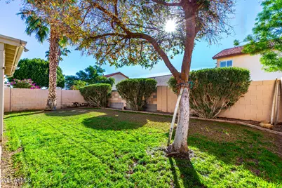 11321 W Piccadilly Road, Avondale, AZ 85392 - Photo 26