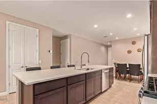 1953 W Yellowbird Ln, Phoenix, AZ 85085 - Photo 10