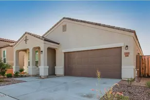 1953 W Yellowbird Ln, Phoenix, AZ 85085 - Photo 2