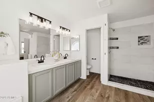 1383 E Washington Ave, Gilbert, AZ 85234 - Photo 36