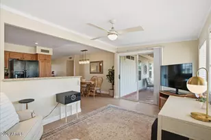 4939 E Lake Point Ct, Phoenix, AZ 85044 - Photo 18