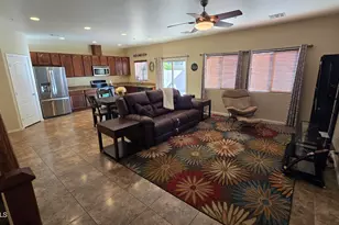 8789 W Pershing Ave, Peoria, AZ 85381 - Photo 12