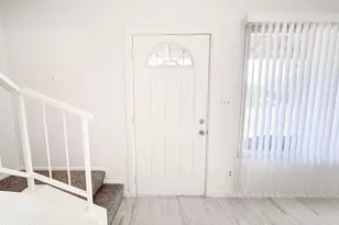 6729 N 44th Ave, Glendale, AZ 85301 - Photo 4