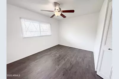 6729 N 44th Avenue, Glendale, AZ 85301 - Photo 18
