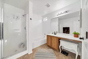 15957 W Crocus Dr, Surprise, AZ 85379 - Photo 24