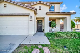 15957 W Crocus Dr, Surprise, AZ 85379 - Photo 2