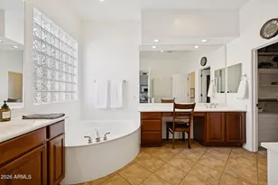 2246 E San Carlos Pl, Chandler, AZ 85249 - Photo 22