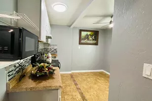 3720 W Mauna Loa Ln, Phoenix, AZ 85053 - Photo 8