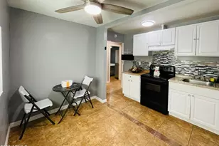 3720 W Mauna Loa Ln, Phoenix, AZ 85053 - Photo 10