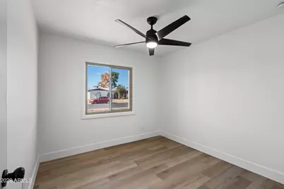 10617 N 47th Lane, Glendale, AZ 85304 - Photo 22