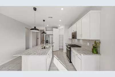 35305 W Vera Cruz Drive, Maricopa, AZ 85138 - Photo 4