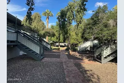 1101 E Bethany Home Road #Unit 16, Phoenix, AZ 85014 - Photo 1