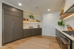 2211 E Camelback Rd, Phoenix, AZ 85016 - Photo 8