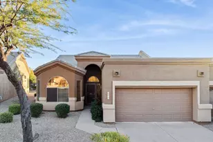 7217 E Canyon Wren Dr, Gold Canyon, AZ 85118 - Photo 4