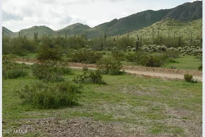 54214 W Whirly Bird Road #32, Maricopa, AZ 85139 - Photo 14