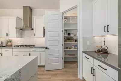 8743 W Wagon Wheel Drive, Glendale, AZ 85305 - Photo 12