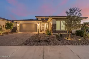 8743 W Wagon Wheel Dr, Glendale, AZ 85305 - Photo 2