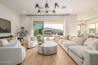 8743 W Wagon Wheel Drive, Glendale, AZ 85305 - Photo 6