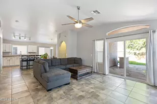 2650 E Hartford Ave, Phoenix, AZ 85032 - Photo 8