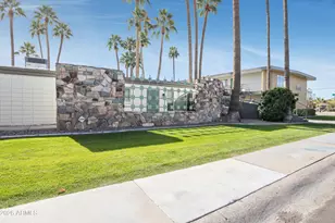 6805 E 2nd St, Scottsdale, AZ 85251 - Photo 2