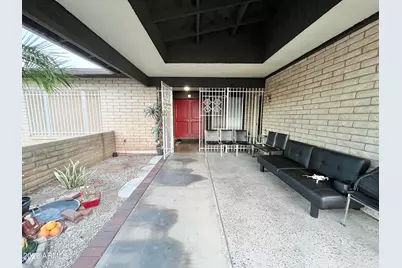 7605 N 46th Avenue, Glendale, AZ 85301 - Photo 6