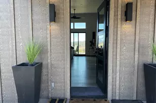 1720 E Sagebrush Rd, Williams, AZ 86046 - Photo 2