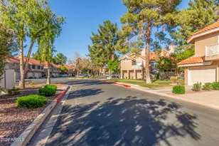 1633 E Lakeside Dr, Gilbert, AZ 85234 - Photo 28