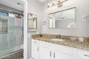 1633 E Lakeside Dr, Gilbert, AZ 85234 - Photo 14