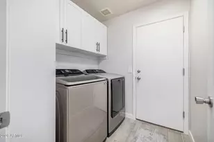 2284 E Stottler Dr, Gilbert, AZ 85296 - Photo 30