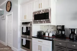 516 W Rancho Dr, Phoenix, AZ 85013 - Photo 14