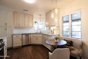 99 W Holly St, Phoenix, AZ 85003 - Photo 10