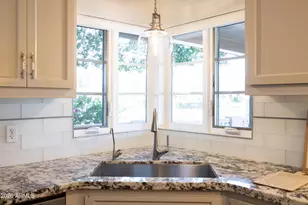 99 W Holly St, Phoenix, AZ 85003 - Photo 14