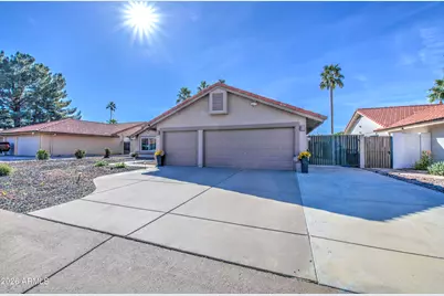 5651 E Fairfield Street E, Mesa, AZ 85205 - Photo 8