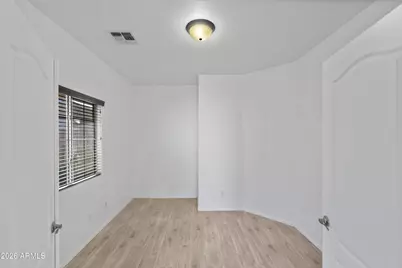 36169 N Mirandesa Drive, San Tan Valley, AZ 85143 - Photo 6