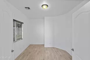 36169 N Mirandesa Dr, San Tan Valley, AZ 85143 - Photo 6