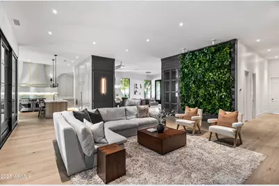 4901 E Lafayette Boulevard, Phoenix, AZ 85018 - Photo 6