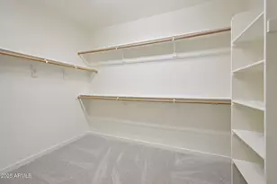 2223 E Branham Ln, Phoenix, AZ 85042 - Photo 16